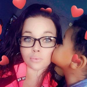 Meet your Posher, Nessa